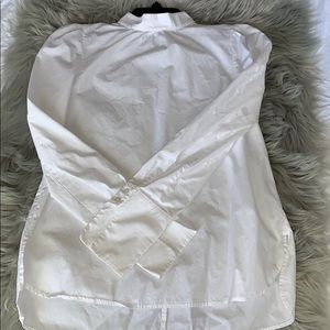 White long sleeve blouse